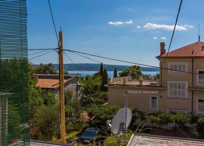In 39209 * Crikvenica